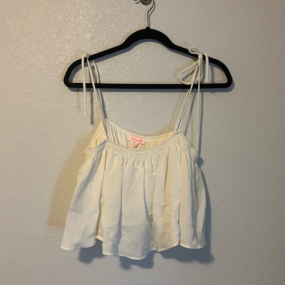 Adjustable tie strap ruffle crop top